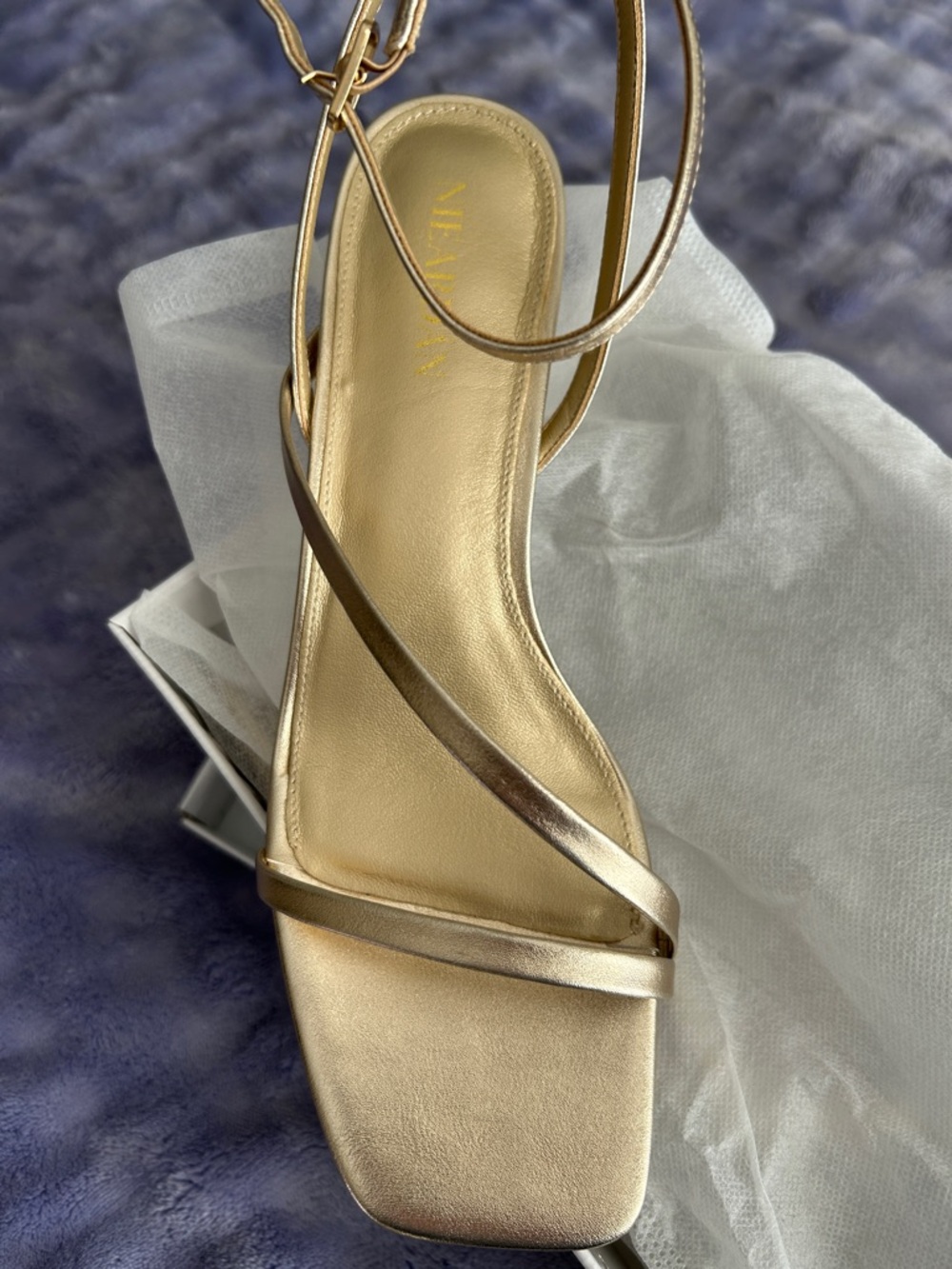 NWT Women’s Kitten,Heel Sandal,  Square Toe Ankle Strap, Size 10